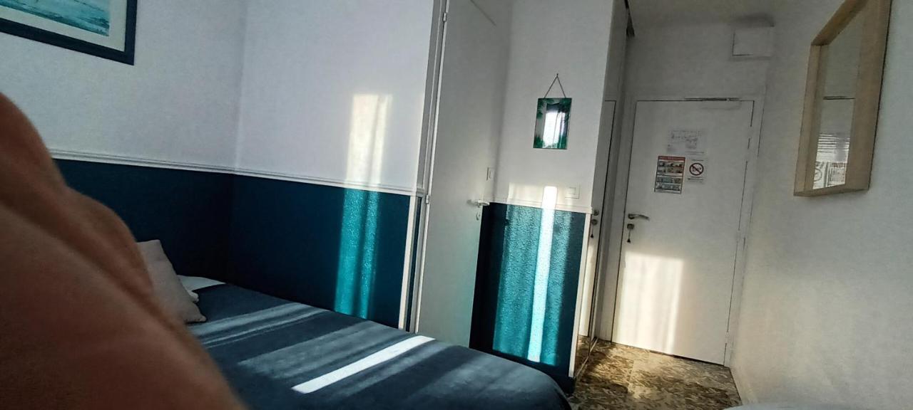 Hotel Le vent des globes à Les Sables-dʼOlonne Extérieur photo